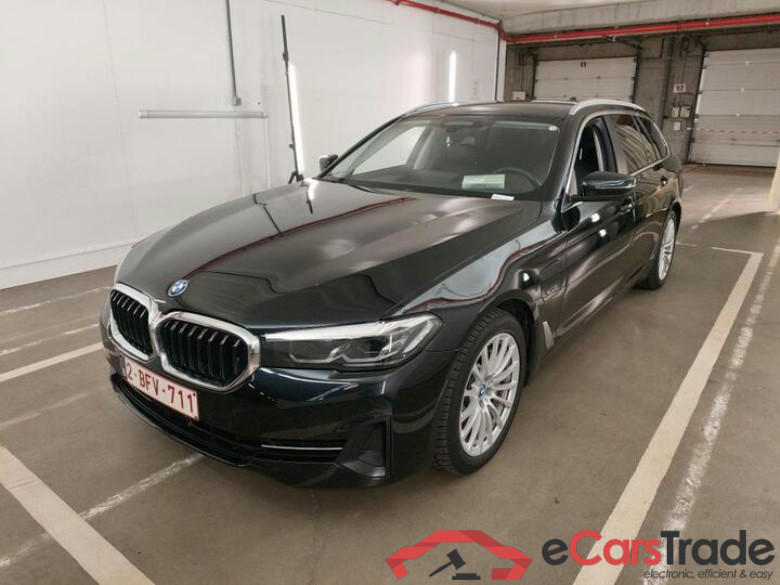 BMW 5 Reeks Touring 5 Reeks Touring 530e Auto (PHEV) 215kW/292pk  5D/P Auto-8 #1