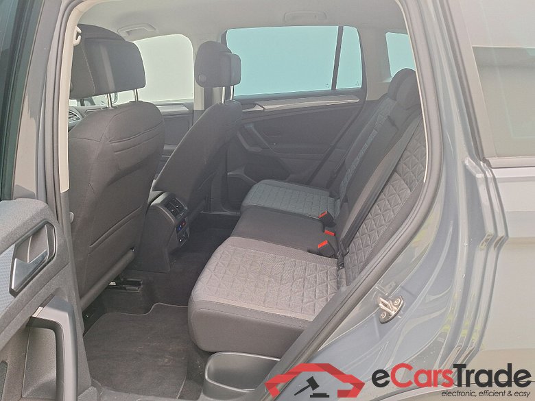 VW, Tiguan FL'20, Volkswagen Tiguan 1.5 TSI 96kW Life 5d #4