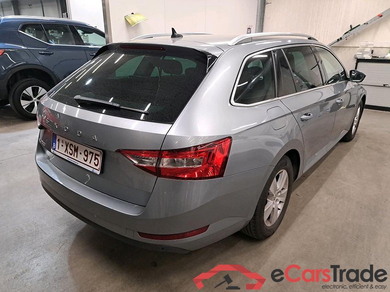 SKODA - SKO SUPERB COMBI CRTDI 150PK Ambition Pack Corporate With Heated Seats & Safety & Kessy & Alarm & PDC Front & Rear #2