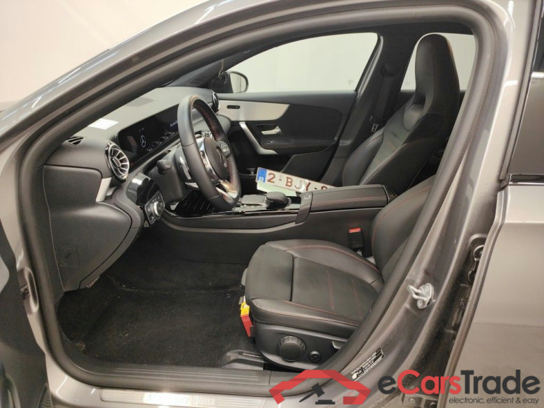 Mercedes-Benz A-Klasse A 180 d Business Solution Aut. 5d #3