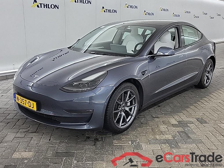 Tesla Model 3 Long Range Dual Motor AWD 4D 350kW