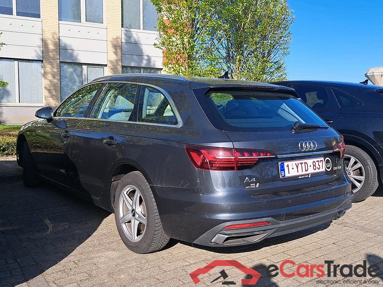 Audi A4 Avant 2.0 30 TDi Aut. LED-Matrix Navi KeylessGo Klima PDC ... #4