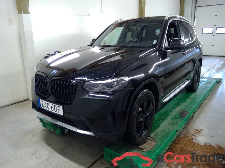 X3 30e xDrive Aut #2