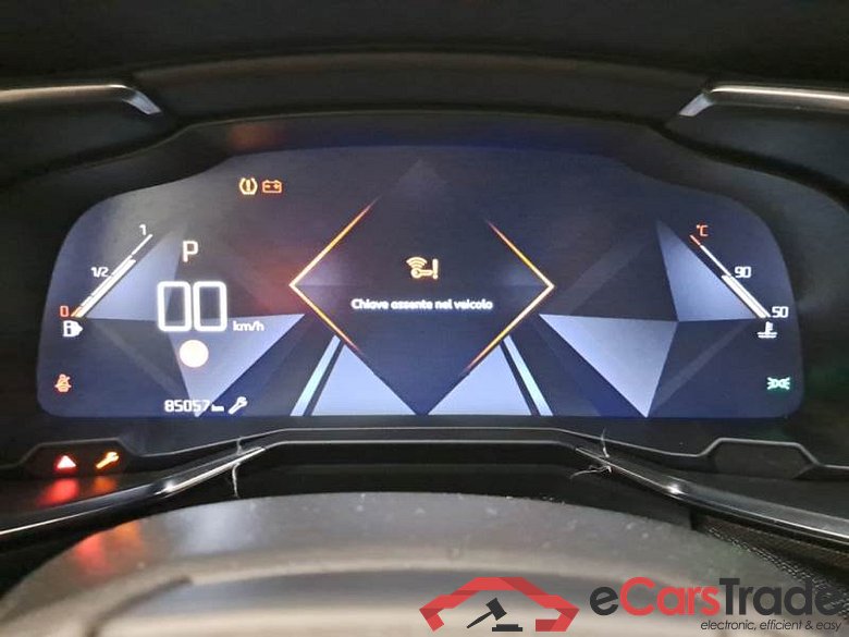 DS DS 7 CROSSBACK / 2017 / 5P / SUV BLUEHDI 130 AUTOMATICA BUSINESS #4