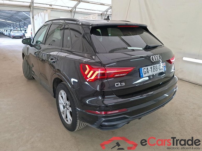 AUDI Q3 / 2018 / 5P / SUV 35 TFSI 150 MHEV S TRONIC S LINE #2