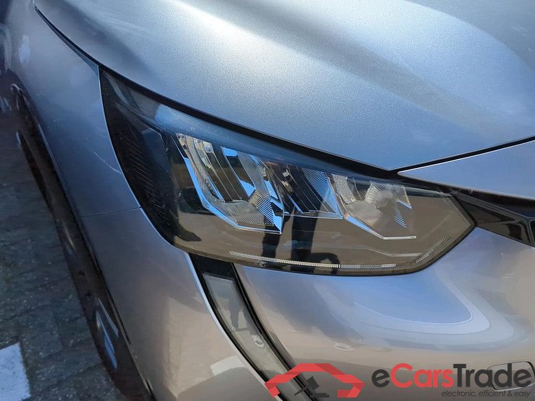 PEUGEOT e-208 100 kW #4