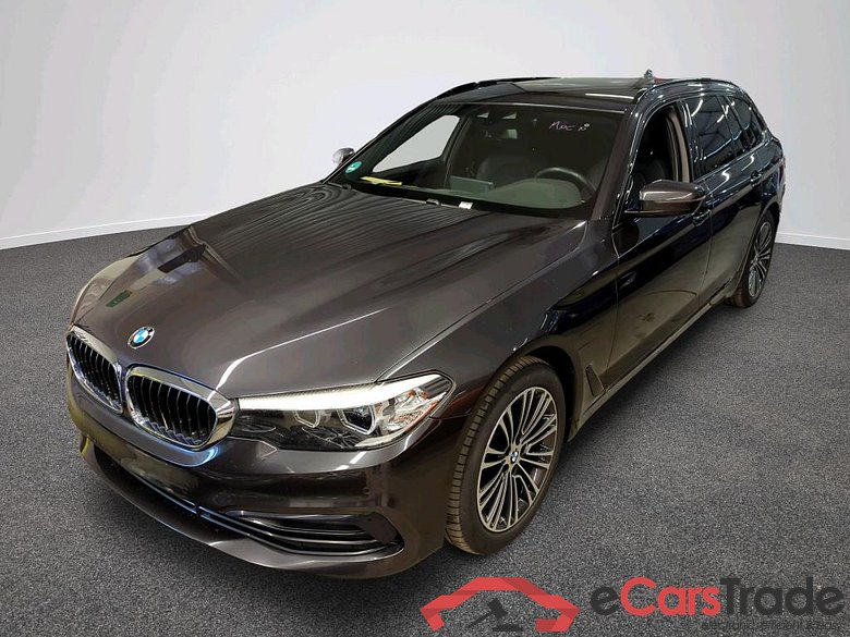 Baureihe 5 Touring 520 d xDrive Sport Line 2.0 140KW AT8 E6dT