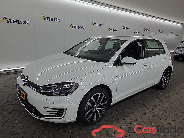 VOLKSWAGEN GOLF E-DITION 2019 5D 100kW #1