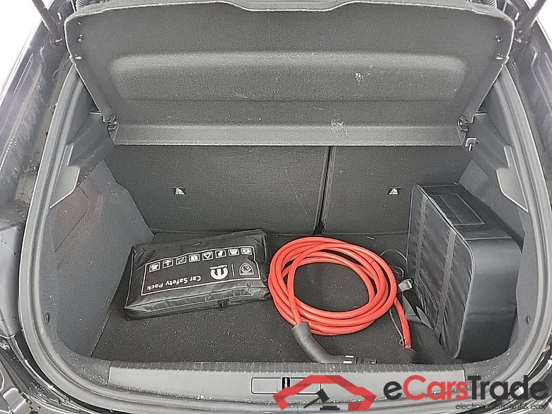 PEUGEOT e-208 Allure 50kWh 136 5D #5