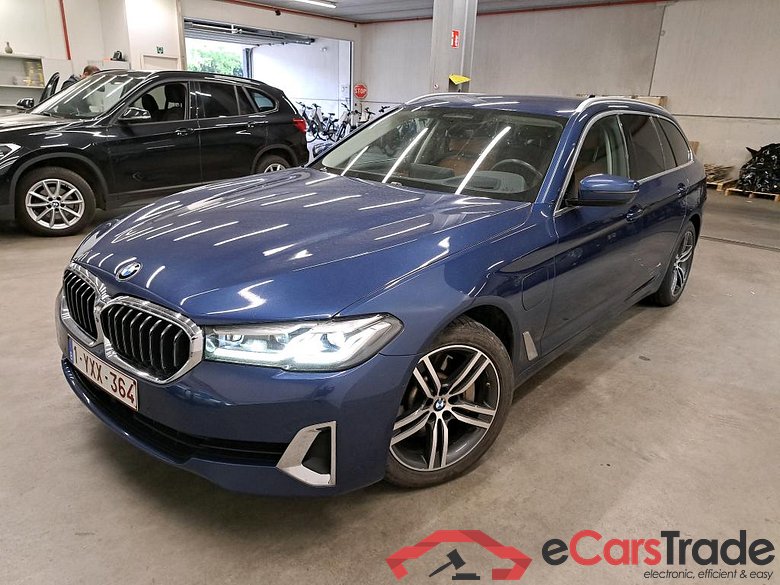 BMW - BMW 5 TOURING 530e xDriveA 272PK Luxury Line Business Edition Pack Safety & Comfort+ & Driving Assistant Professional * HYBRID * #1