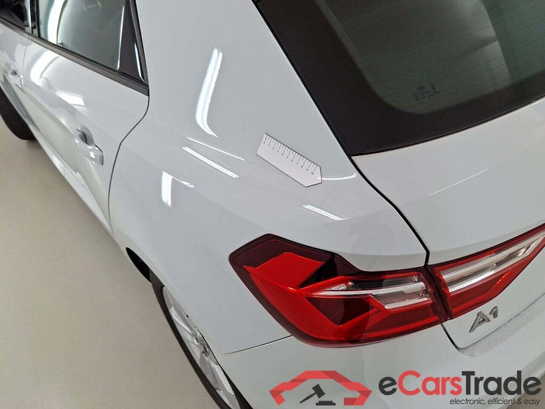 AUDI A1 SPORTBACK 1.0 25 TFSI ATTRACTION #6