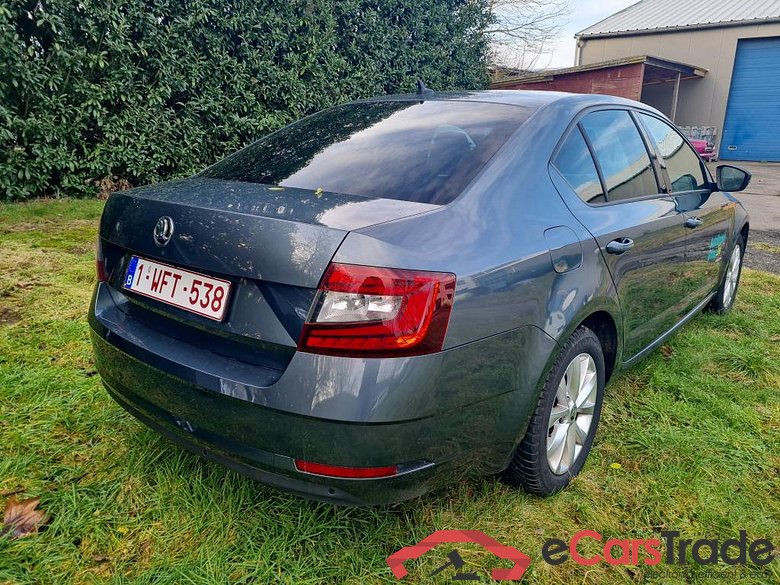 SKODA OCTAVIA DIESEL - 2017 1.6 CR TDi Ambition #4