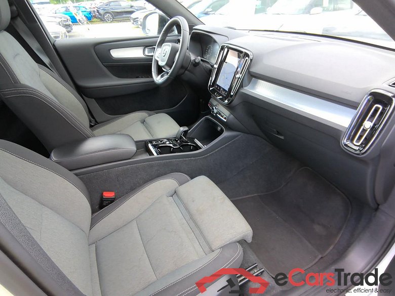 XC40 T4 PHEV BA PL DA FA #3