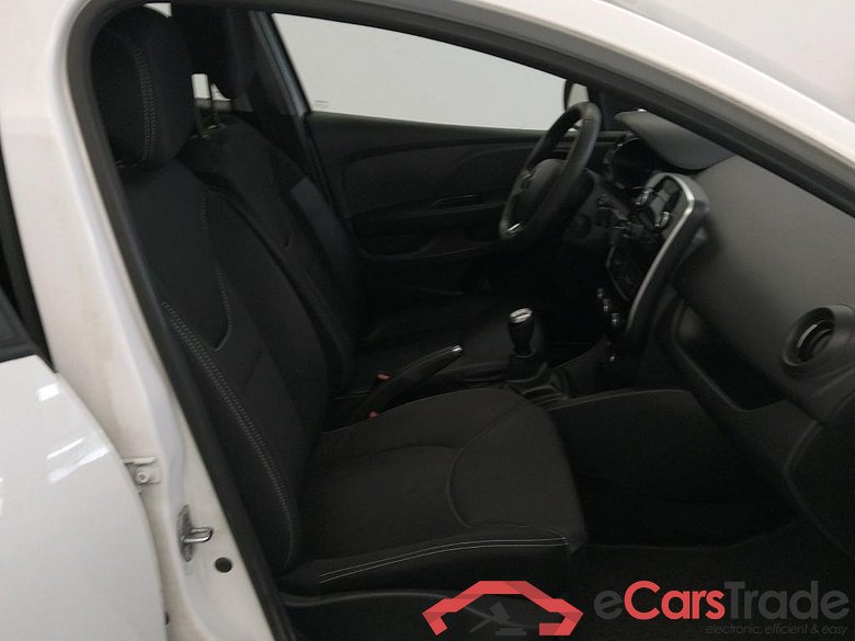 RENAULT Clio / 2019 / 5P / berlina con portón Business Blue dCi 63 kW (85CV) #6