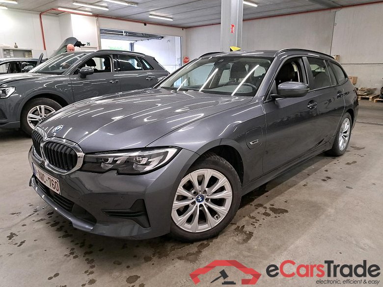 BMW - BMW 3 TOURING 320e 204PK Business Edition With Heated Vernasca Sport Seats & Driving Assistant Pack & Active Cruise Control  * HYBRID *