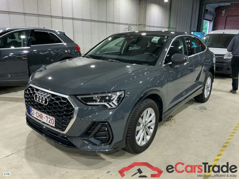 AUDI Q3 Sportback 1.4 45 TFSI E S TRONIC #1