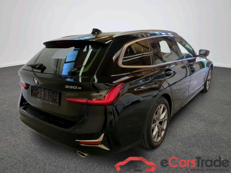 Baureihe 3 Touring 330 e xDrive Luxury Line 2.0 185KW AT8 E6d #2