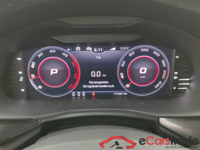 Skoda Kamiq 1.6 TDI 85kW DSG7 Style 5d #6