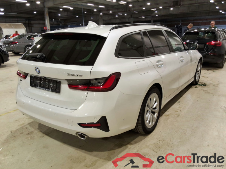 BMW 3 SERIES TOURING 2.0 320E TOURING #4