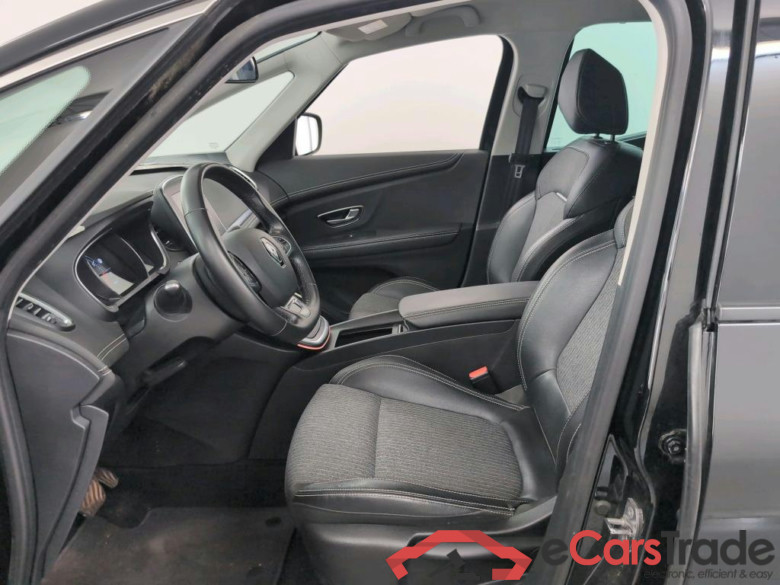RENAULT ScAsnic 1.3 TCE 140 EDC INTENS #5