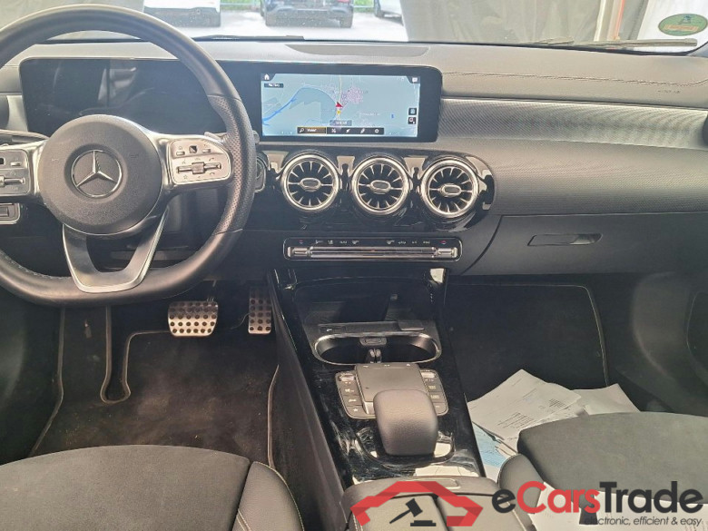 MERCEDES-BENZ CLA 200 7G-DCT Edition 2020 4d 120kW #3
