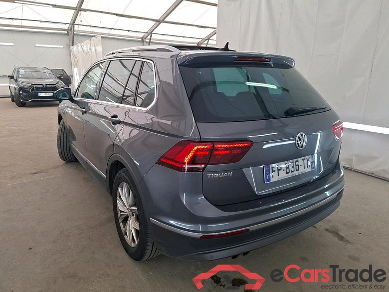 VOLKSWAGEN Tiguan / 2016 / 5P / SUV 1.5 TSI 150 EVO DSG7 Carat #2