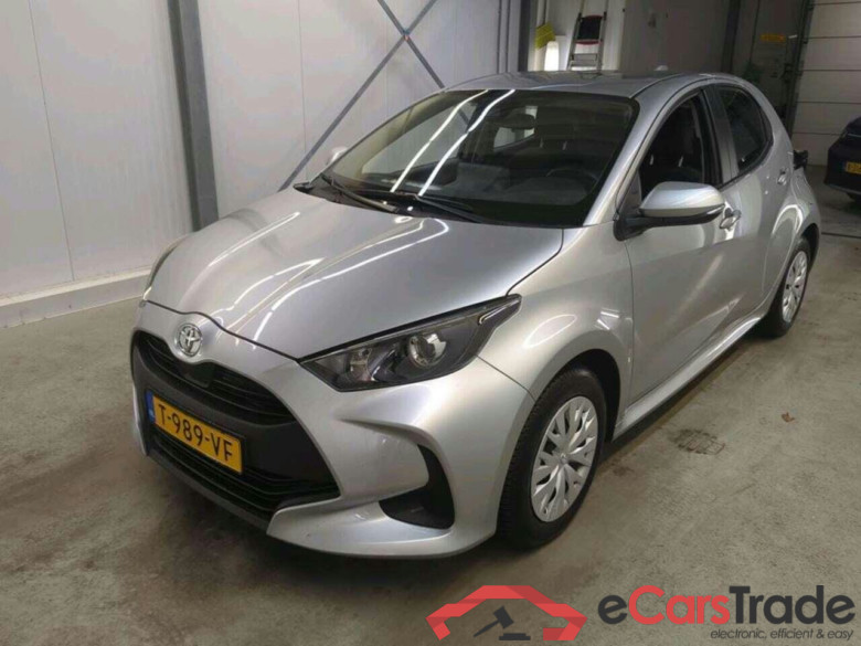 TOYOTA Yaris 1.5 VVT-i Active #1