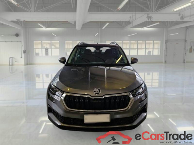 SKODA KAROQ / 2022 / 5P / SUV 2.0 TDI 110KW EVO SCR EXECUTIVE DSG 4X4 #6