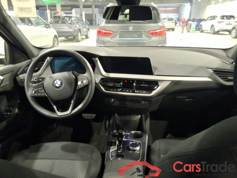 BMW 1 SERIES HATCH 2.0 120I (131KW) #6