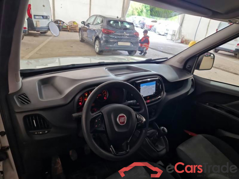 FIAT DOBLÒ CARGO / 2014 / 4P / VETT. FURGONATA CH1 LOUNGE 1.6 MJET 105CV E6D-F SeS #3