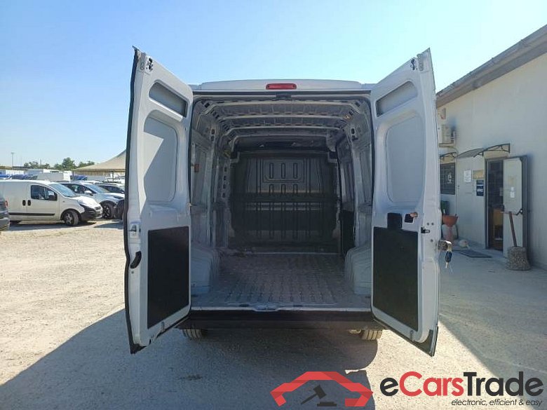 PEUGEOT BOXER / 2014 / 4P / FURGONE 333 L2H2 2.2 BLUEHDI 140CV SeS #5