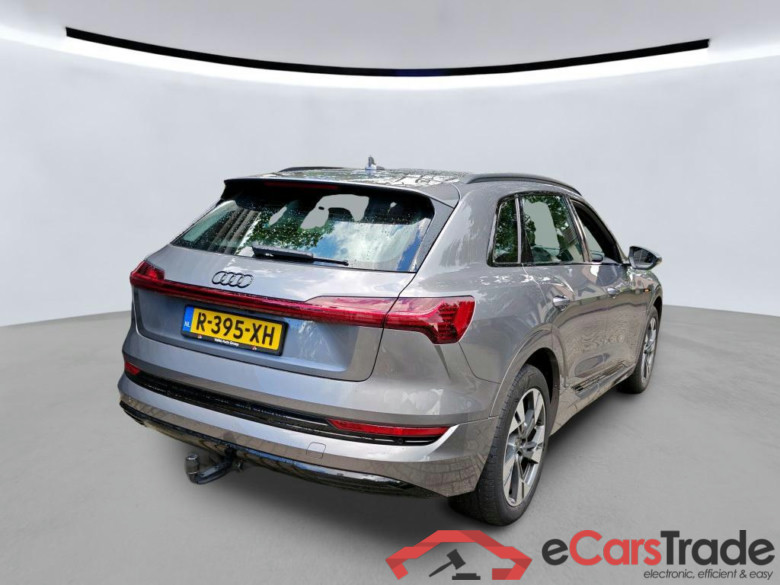 AUDI e-tron 300 kW #6