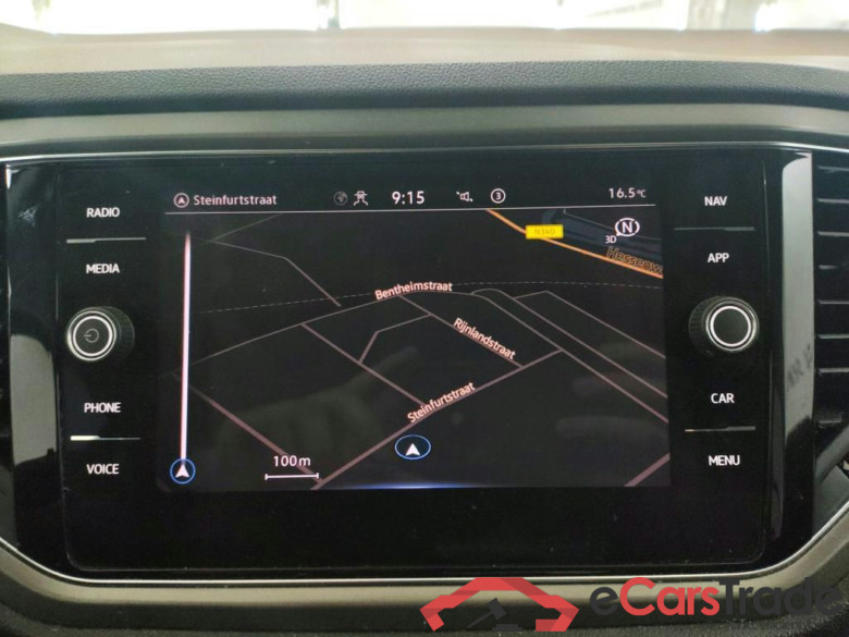 VOLKSWAGEN T-Roc 85 kW #3