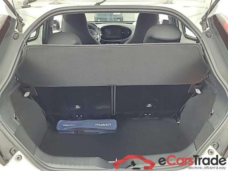 TOYOTA Aygo X 1.0 VVT-I MT play 5D 53kW #5