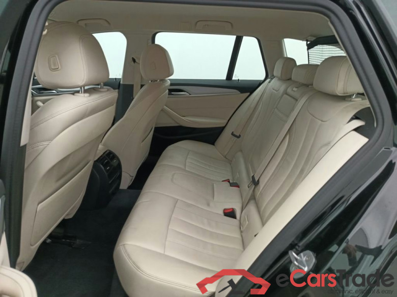 BMW 5 Reeks Touring 520d Aut. (140 kW) Business Edition 5d #3