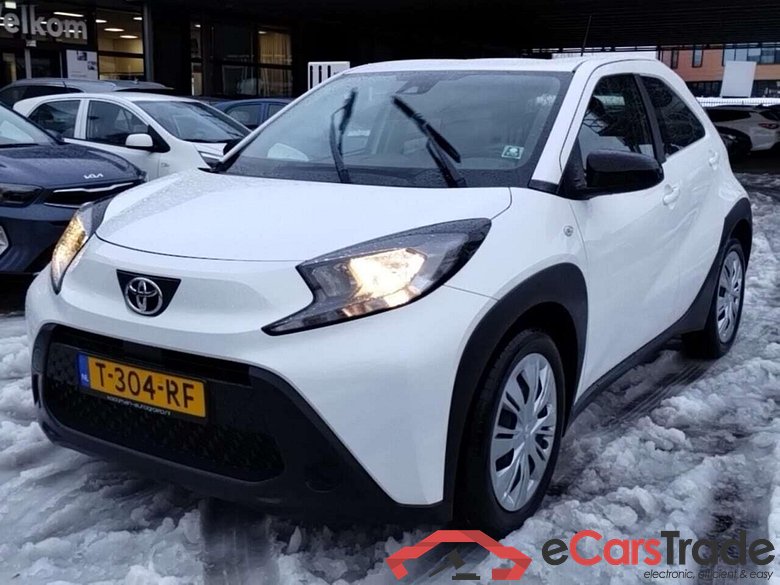 TOYOTA Aygo X 1.0 VVT-i MT Play