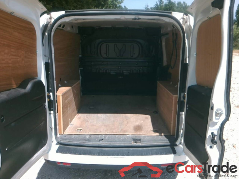 DOBLO CARGO 1.6MJT 105 PRO LOU #6