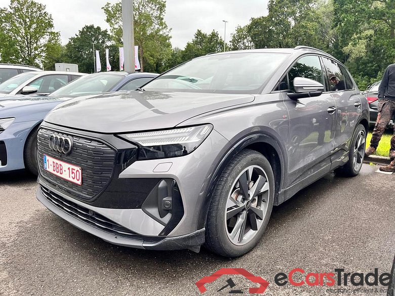 AUDI Q4 e-tron 82 kWh 45 Corporate S