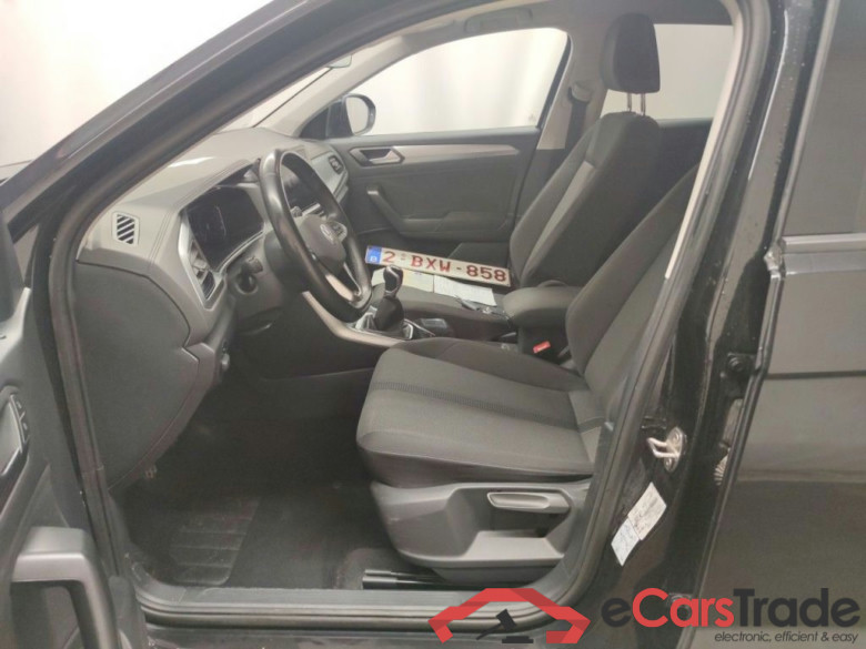 Volkswagen T-Roc 1.0 TSI Life Business 5d #3