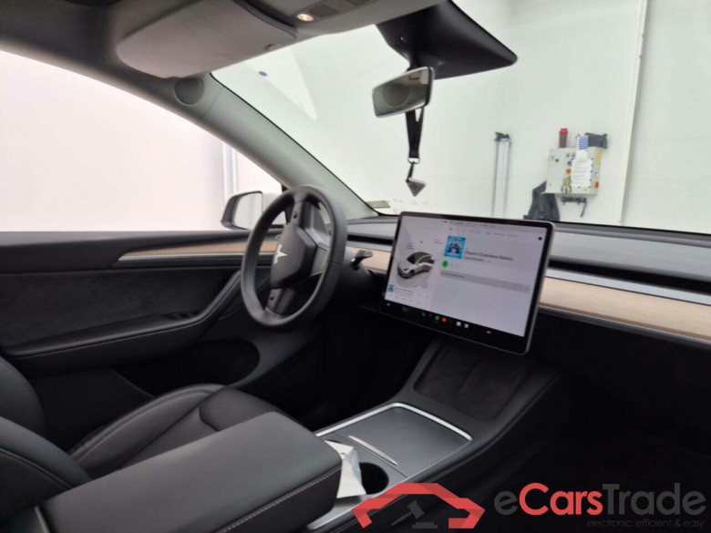 TESLA MODEL Y LONG RANGE DUALMOTOR AUTOPILOT #3