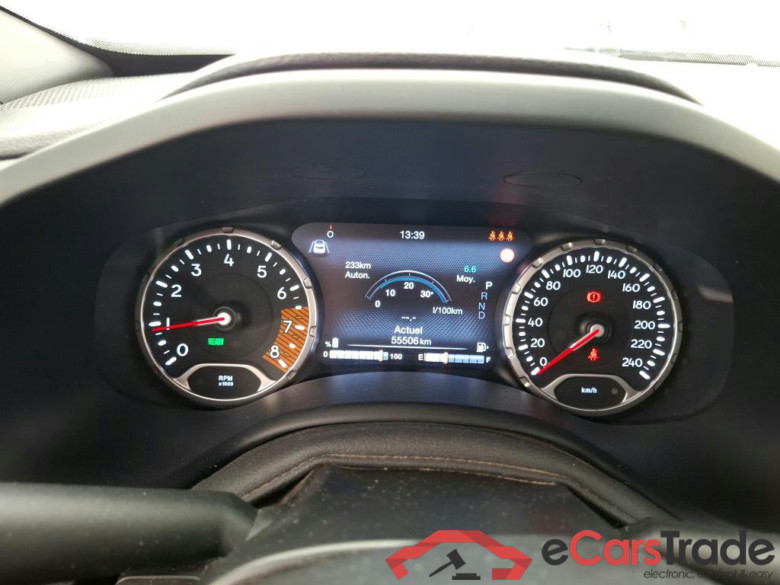 JEEP Renegade / 2018 / 5P / SUV 1.5 MHEV Turbo T4 130 Limited #6