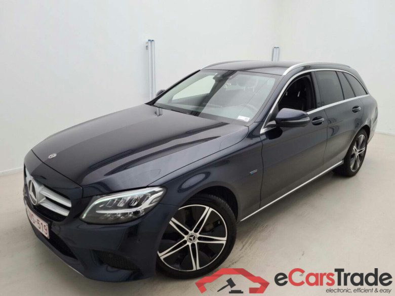 Mercedes C 300de Plug-In Hybrid Avantgarde Aut. LED Navi 1/2 Sport-Leather KeylessGo Camera Klima PDC ... #1