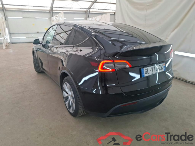 TESLA Model Y / 2020 / 5P / SUV Grand Autonomie Dual Motor AWD #3