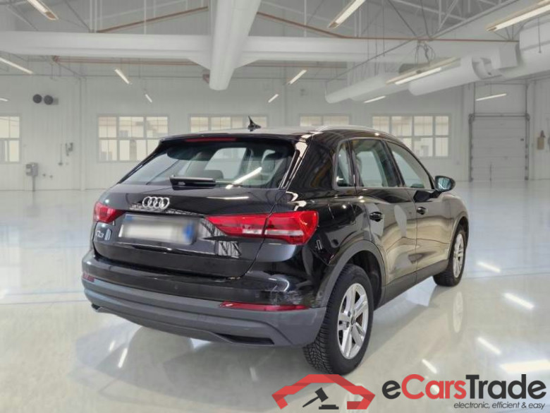 AUDI Q3 / 2018 / 5P / SUV 35 TDI S TRONIC BUSINESS #2