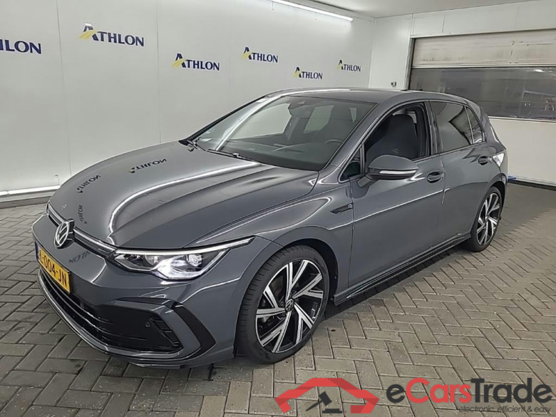 VOLKSWAGEN GOLF 1.5 eTSI 110kW DSG R-Line Business 5D #1