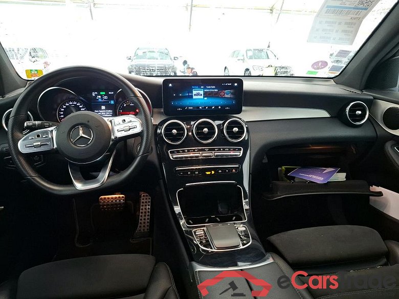 MERCEDES-BENZ GLC / 2019 / 5P / SUV 2.0 GLC 300 DE AMG LINE 4MATIC #5