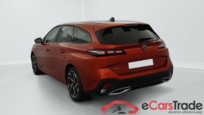 Peugeot 308 SW Hybrid 145 e-DCS6 Allure #5