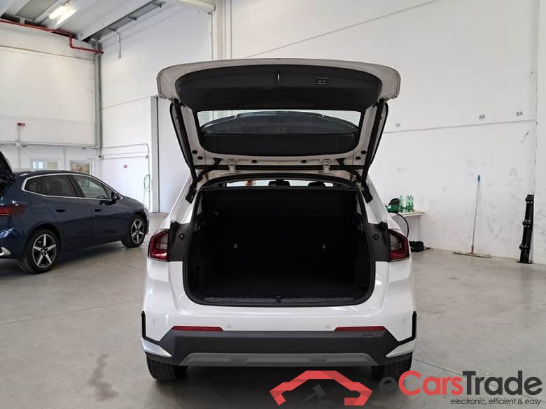 BMW X1 / 2022 / 5P / SUV SDRIVE 18D EDITION ESSENCE DCT #5