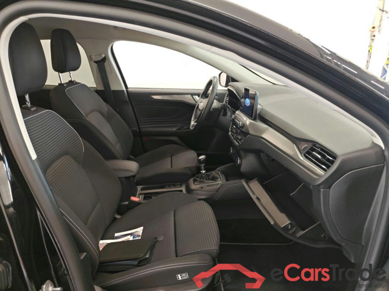 Ford Focus 1.0 EcoBo 125pk Titanium X Bus Wagon 5d #3