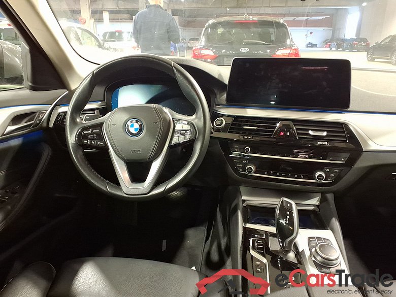 BMW 5 SERIES BERLINE 2.0 520E AUTO #6